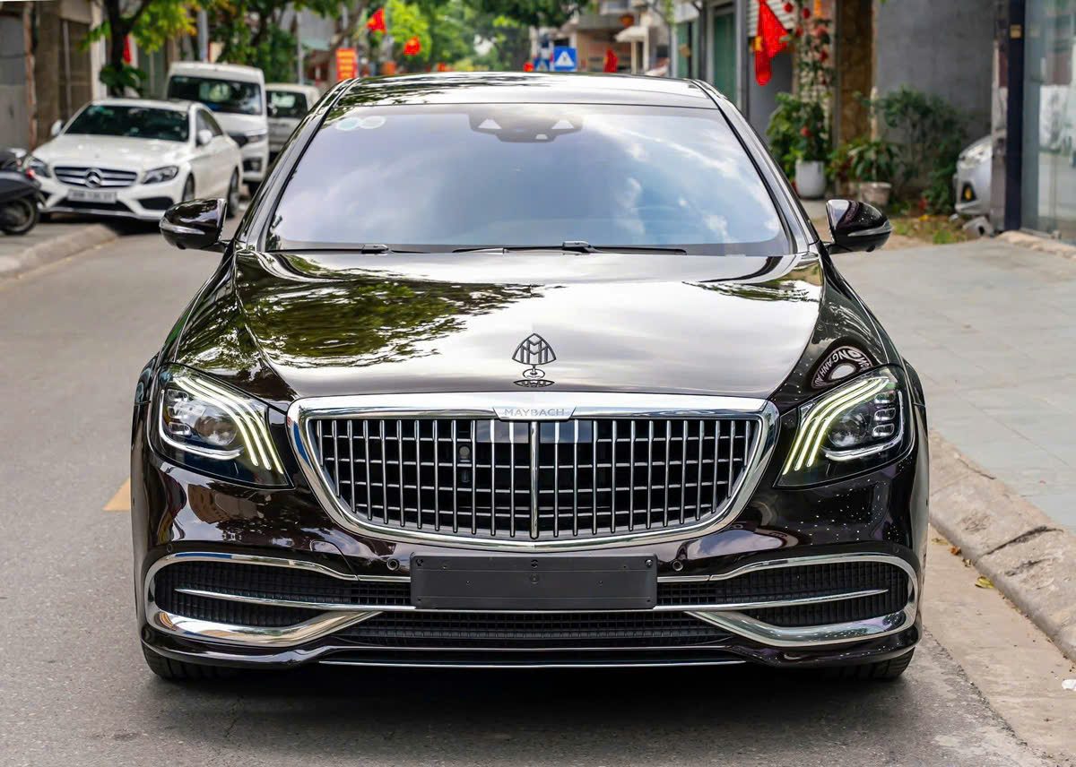 thue xe mercedes s600 maybach (8)